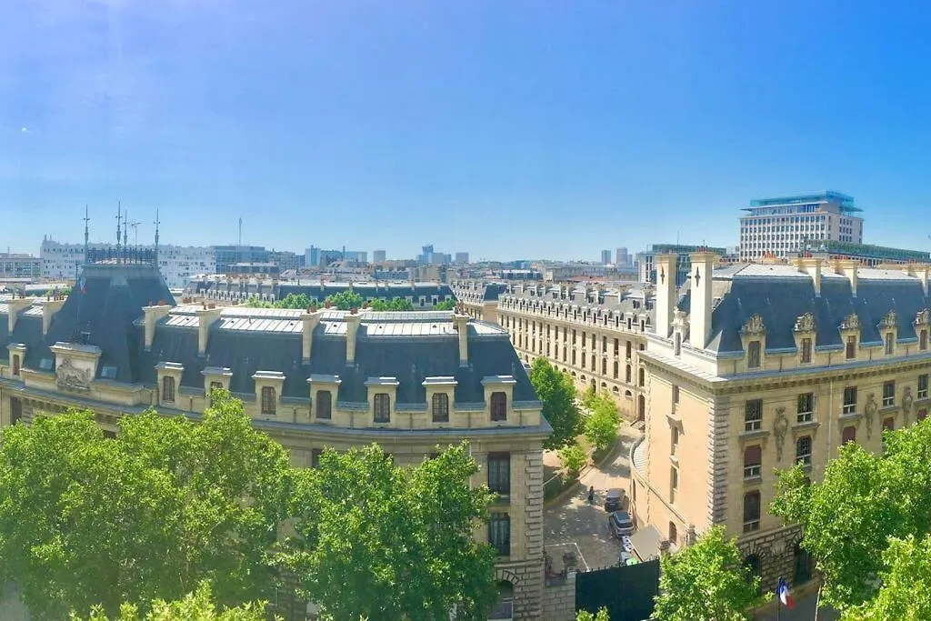 Le Nid D'Aigle Le Marais Bastille Paris 0*,  France